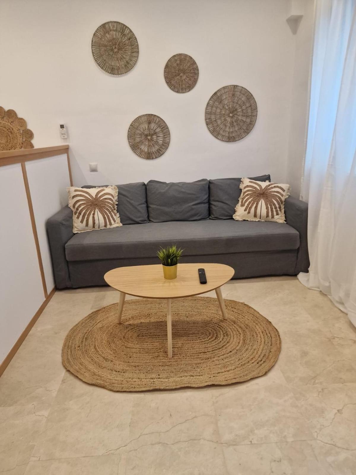 Isg Apartments Estudio En La Alameda 2 Siviglia Esterno foto